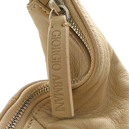 Armani(�Ƹ�����) ����Ų ������ ȣ�� ����� �̹���4 - ���̺��� �߰���ǰ
