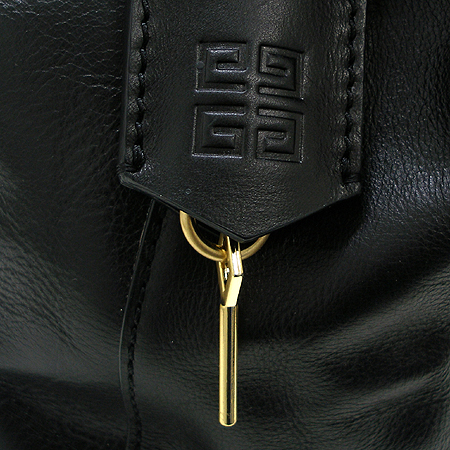 GIVENCHY(�����) 11L5504580 ���� ���� ��ÿ L ������ ��Ʈ�� �̹���4 - ���̺��� �߰���ǰ