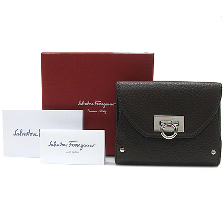 Ferragamo(��󰡸�) 22 A596 ��ũ���ڷ��� ���尣ġ�Ϸΰ� 2�� ������ [��������] �̹���2 - ���̺��� �߰���ǰ