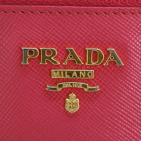 Prada(�����) 1M1187 ��ũ���ǾƳ� ����ΰ� ¤�� �̴� �Ŀ�ġ ũ�ν��� [��������] �̹���4 - ���̺��� �߰���ǰ