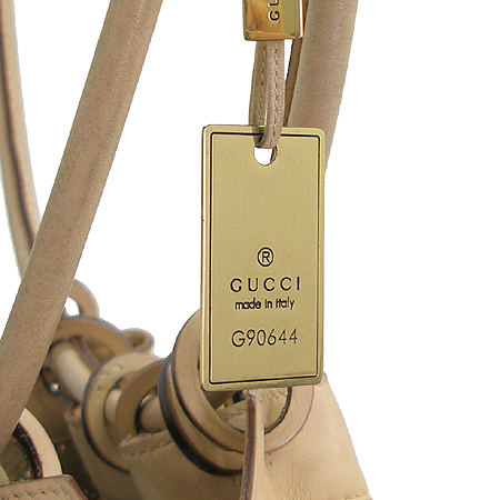 Gucci(����) 90644 ������ �÷� ���� ������ ����� + �Ŀ�ġ �̹���3 - ���̺��� �߰���ǰ