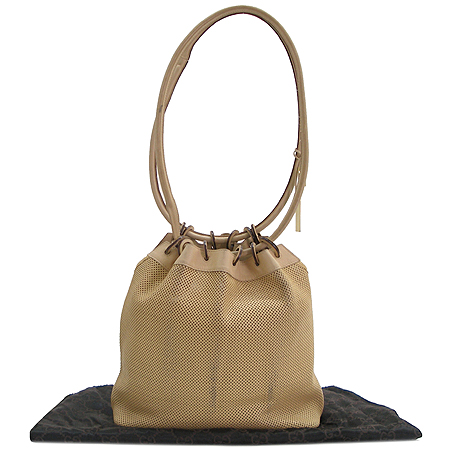 Gucci(����) 90644 ������ �÷� ���� ������ ����� + �Ŀ�ġ �̹���5 - ���̺��� �߰���ǰ