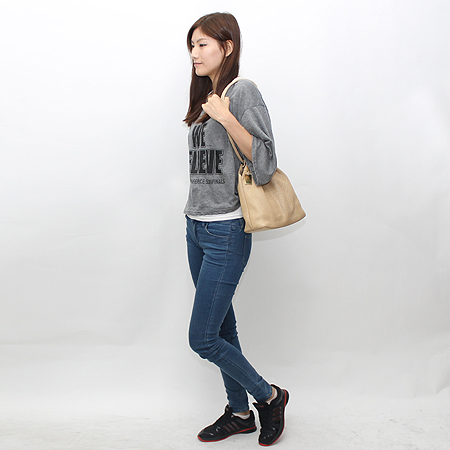 Gucci(����) 90644 ������ �÷� ���� ������ ����� + �Ŀ�ġ �̹���7 - ���̺��� �߰���ǰ