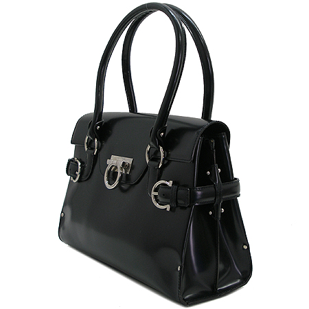Ferragamo(��󰡸�) 21 4402 ���� ���� ���� ��ġ�� �ΰ� ��Ŭ ��� ��Ʈ�� �̹���2 - ���̺��� �߰���ǰ