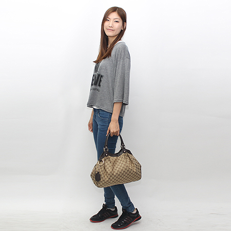 Gucci(����) 211944 GG�ΰ� �𰡵� ��ũ���� Ʈ���� ��Ű ��Ʈ�� [��������] �̹���6 - ���̺��� �߰���ǰ