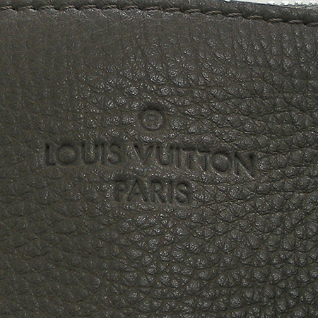 Louis Vuitton(���̺���) M95886 ī�ٽ� ���ҽ�(�۾��� ����) ��Ʈ�� [�б�������] �̹���4 - ���̺��� �߰���ǰ