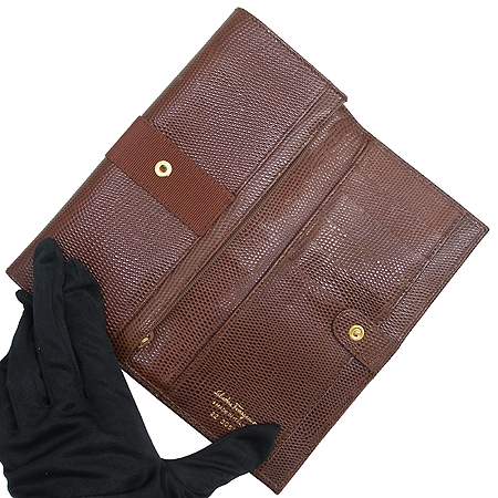 Ferragamo(��󰡸�) 22 3059 ���� �ٶ� ��� ������ �̹���3 - ���̺��� �߰���ǰ