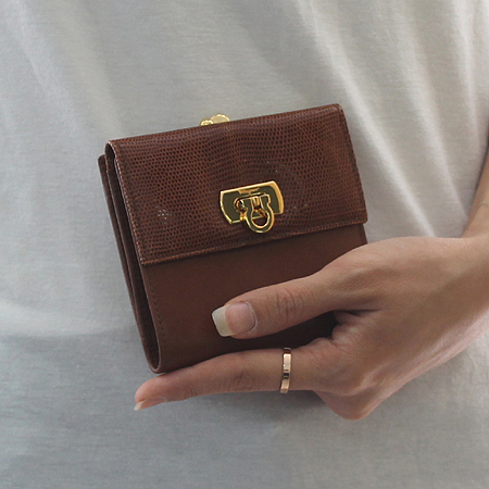 Ferragamo(��󰡸�) 22 0048 ���� ���� ���� ��ġ�� ��Ŭ ��� 3�� ������ �̹���6 - ���̺��� �߰���ǰ