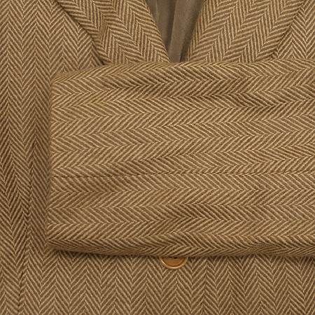 Armani COLLEZIONI(�Ƹ����� �÷�������) ���� �̹���3 - ���̺��� �߰���ǰ