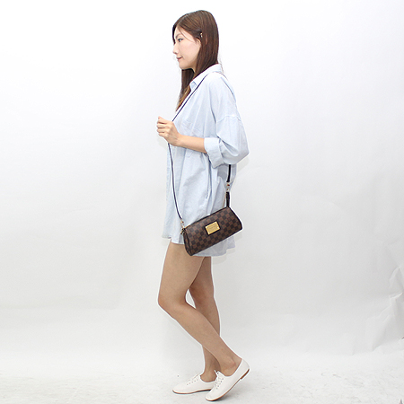 Louis Vuitton(���̺���) N55213 �ٹ̿� ���� ĵ���� ����Ŭ��ġ 2WAY �̹���7 - ���̺��� �߰���ǰ