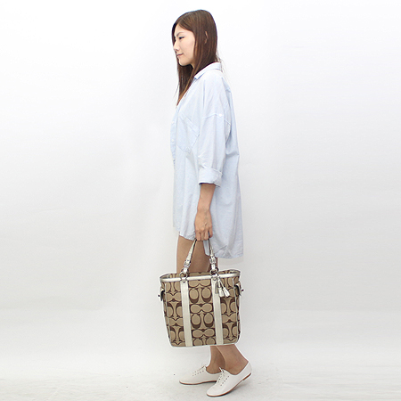 Coach(��ġ) 6245 �ñ׳��� �ǹ������ ����ȥ�� ��Ʈ�� �̹���7 - ���̺��� �߰���ǰ