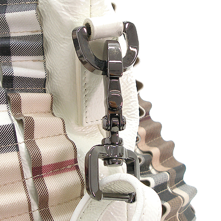 Burberry(������) HB-N464 LOWRY(�ο츮) �� ���üũ ���̴�Ʈ 2WAY [��ġ��] �̹���4 - ���̺��� �߰���ǰ