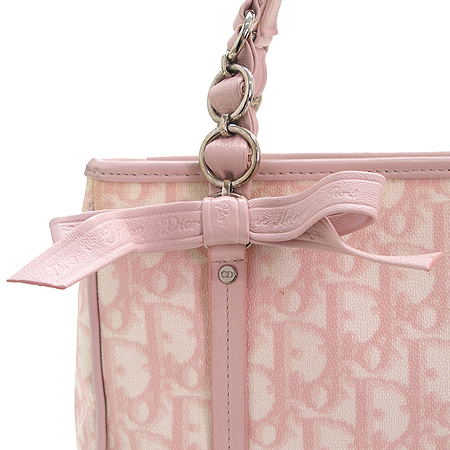 Dior(ũ����î���) �ΰ� PVC ��Ʈ�� �̹���4 - ���̺��� �߰���ǰ