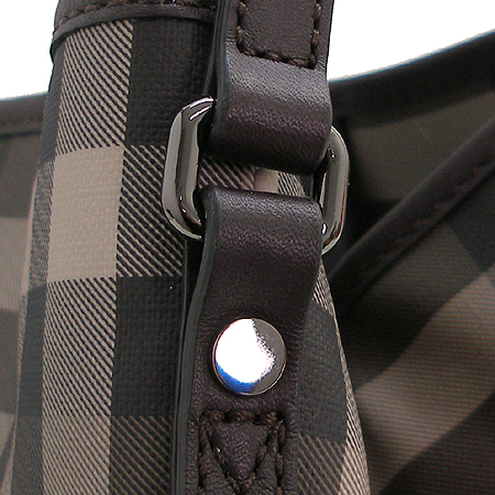 Burberry(������) 3786893 ��� üũ �ٰ� ����� [��������] �̹���4 - ���̺��� �߰���ǰ