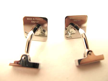 Louis Vuitton(���̺���) M65632 �������� Ŀ���� [�д����] �̹���4 - ���̺��� �߰���ǰ