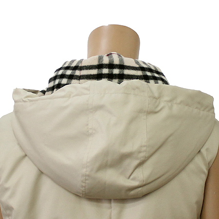 Burberry(������) �ĵ����� �̹���2 - ���̺��� �߰���ǰ