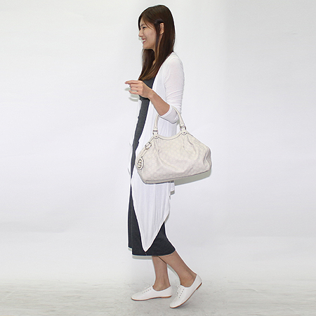 Gucci(����) 211944 GG �ΰ� �ø� ���� ��Ű ����� �̹���7 - ���̺��� �߰���ǰ