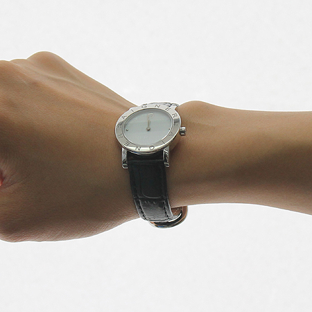 Aigner(���̱׳�) A26200 �ΰ� �̴ϼ� ���� ��� �ð� �̹���7 - ���̺��� �߰���ǰ