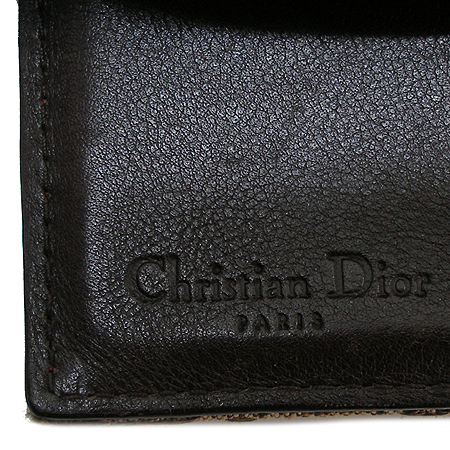 Dior(ũ����î���) �ΰ� �𰡵� ���� ������ �̹���4 - ���̺��� �߰���ǰ