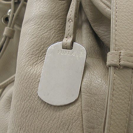 FURLA(�Ƕ�) 621603 PIRITE(�Ǹ���) ������ ���� 2WAY [�뱸��������] �̹���4 - ���̺��� �߰���ǰ