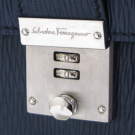 Ferragamo(��󰡸�) 24 9351 ���̺񷡴� ����ΰ� �÷� ���� 2WAY[2012��F/W����Ż�] [��������] �̹���4 - ���̺��� �߰���ǰ