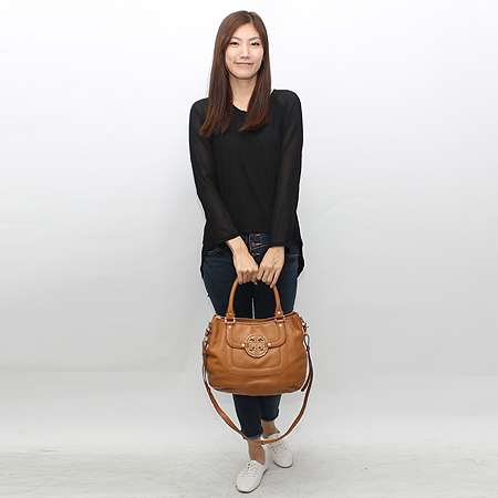 TORY BURCH(�丮��ġ) ī�� ���� �Ƹ��� ȣ�� 2-WAY �̹���6 - ���̺��� �߰���ǰ