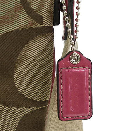 Coach(��ġ) 42619 �ñ׳�ó �ڰ��� ũ�ν��� �̹���3 - ���̺��� �߰���ǰ