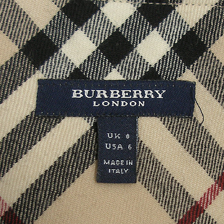 Burberry(������) ��ĿƮ �̹���3 - ���̺��� �߰���ǰ