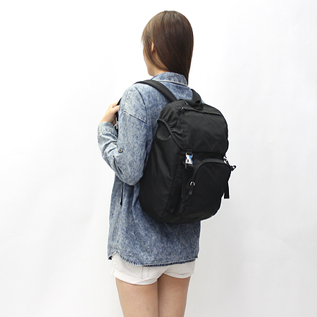 Prada(�����) V135 ���� �к긯 �ĸ� �ﰢ�ΰ� ���� [��������] �̹���7 - ���̺��� �߰���ǰ