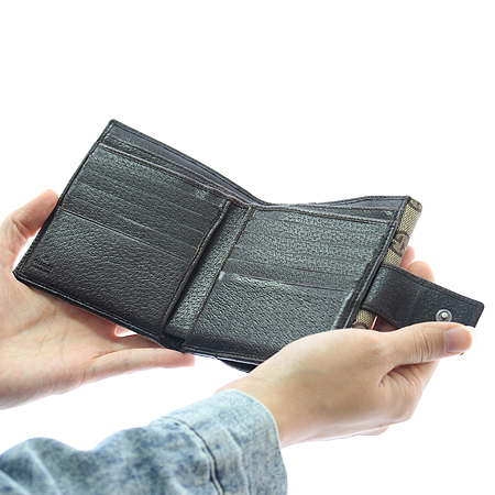 Gucci(����) 120932 ���� �ΰ� ��� GG �ΰ� �ڰ��� 3�� ������ [��õ ������] �̹���7 - ���̺��� �߰���ǰ