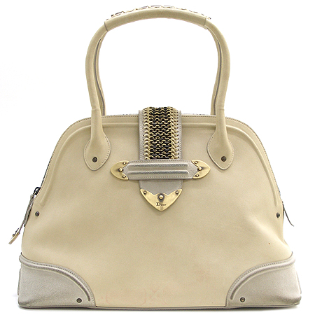 ���  �����