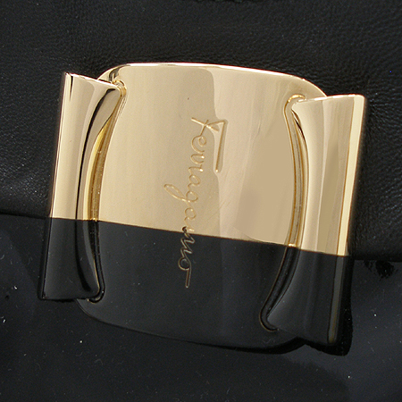 Ferragamo(��󰡸�) 21 C796 ���� ���̴�Ʈ �ٶ� ��� ��Ʈ�� + ��� ��Ʈ�� [��õ ������] �̹���4 - ���̺��� �߰���ǰ