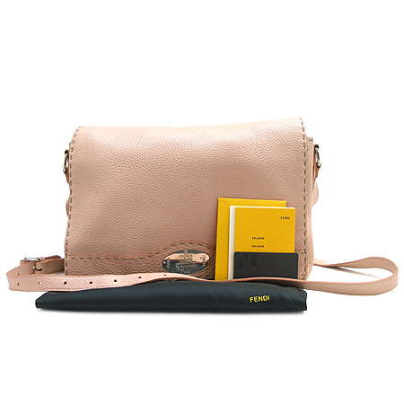 Fendi(���) 8BT116 �������� ��ġ ���� ���� �ΰ� ��� ũ�ν��� �̹���2 - ���̺��� �߰���ǰ