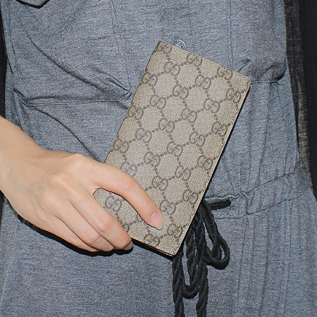 Gucci(����) 115149 GG�ΰ� PVC ������ [�б�������] �̹���6 - ���̺��� �߰���ǰ