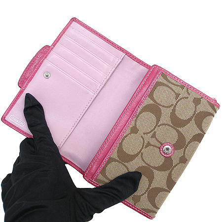 Coach(��ġ) �ñ׳�ó �ڰ��� ������ �̹���2 - ���̺��� �߰���ǰ