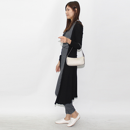 Celine(������) ������ PVC �Ŀ�ġ �̹���7 - ���̺��� �߰���ǰ