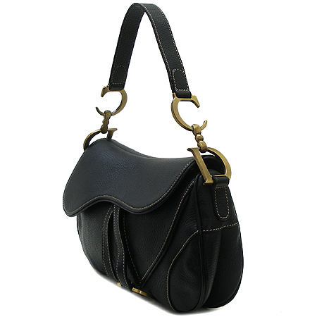 Dior(ũ����î���) �������� ���� ���� ����ΰ� ����� �̹���3 - ���̺��� �߰���ǰ