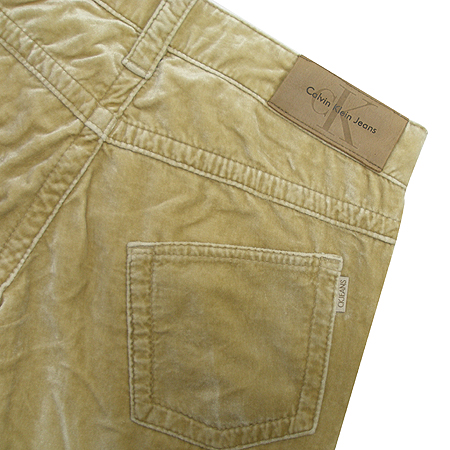 Calvin Klein(Ķ��Ŭ����) ���� �̹���3 - ���̺��� �߰���ǰ