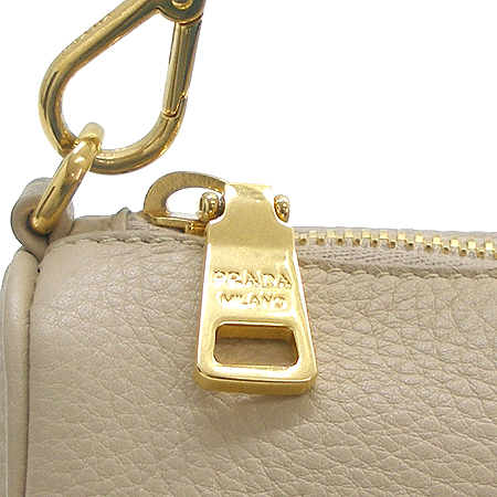 Prada(�����) 1N1620 ����ΰ� �۾������� ��� �� �Ŀ�ġ �̹���5 - ���̺��� �߰���ǰ