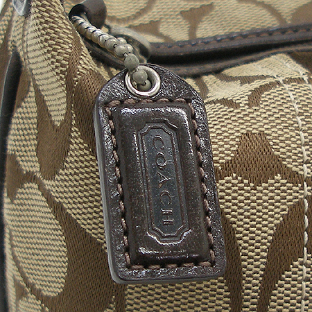 Coach(��ġ) �ɾ�Ʈ �ΰ� �Ŀ�ġ �̹���4 - ���̺��� �߰���ǰ