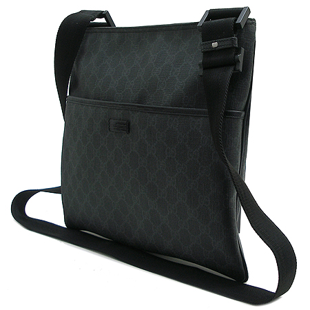 Gucci(����) 162904 GG�ΰ� PVC ũ�ν��� [�б�������] �̹���3 - ���̺��� �߰���ǰ