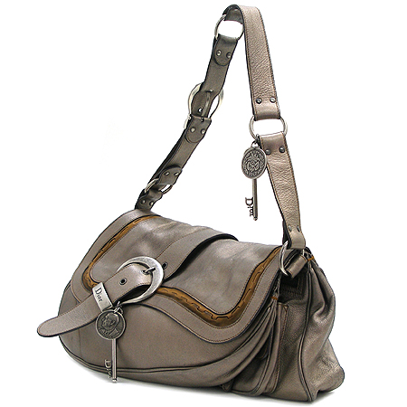 Dior(ũ����î���) ����� ������ ��Ʈ�� [��������] �̹���2 - ���̺��� �߰���ǰ