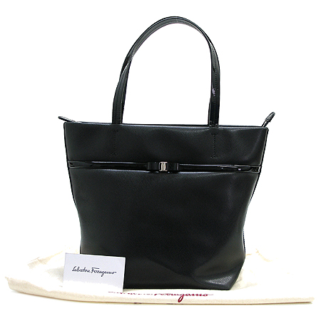 Ferragamo(��󰡸�) 21 C645 ���� ���� ���� �ٶ� ��� ��Ʈ�� [�б�����������2ȣ��] �̹���3 - ���̺��� �߰���ǰ