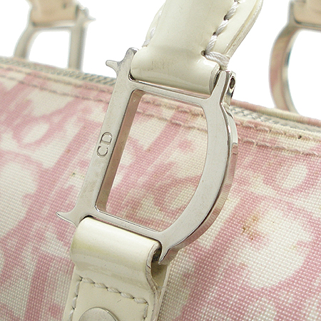 Dior(ũ����î���) �ΰ� PVC ������� [��������] �̹���4 - ���̺��� �߰���ǰ