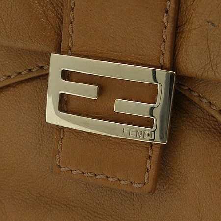 Fendi(���) 8BR520 ī�� ���� ���� �ΰ� ��� ����� �̹���4 - ���̺��� �߰���ǰ