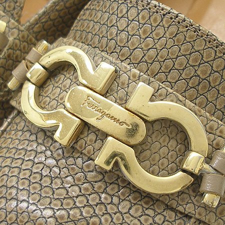 Ferragamo(��󰡸�) ���� ��ġ�� ��� ���̼� ���� ������ ���� �̹���4 - ���̺��� �߰���ǰ