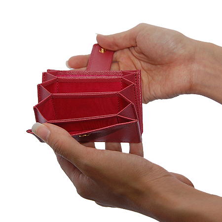 Prada(�����) 1M1211 ��ũ ���ǾƳ� ���ڵ�� ���� ���� �̹���7 - ���̺��� �߰���ǰ