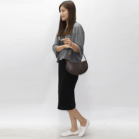 Louis Vuitton(���̺���) M51510 ���׷� ĵ���� ũ�οͻ� ����� �̹���7 - ���̺��� �߰���ǰ