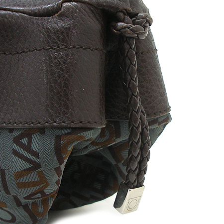 Ferragamo(��󰡸�) 21 7952 �к긯 ���� Ʈ���� �ΰ� ���� ���� ��Ʈ �� ����� �̹���3 - ���̺��� �߰���ǰ