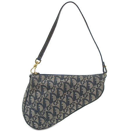 ���  �����